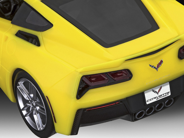 67449RE Набор Спортивный автомобиль 2014 Corvette Stingray Revell