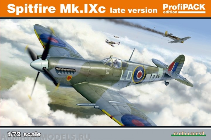 70121 Самолет Spitfire Mk.IXc late version EDUARD