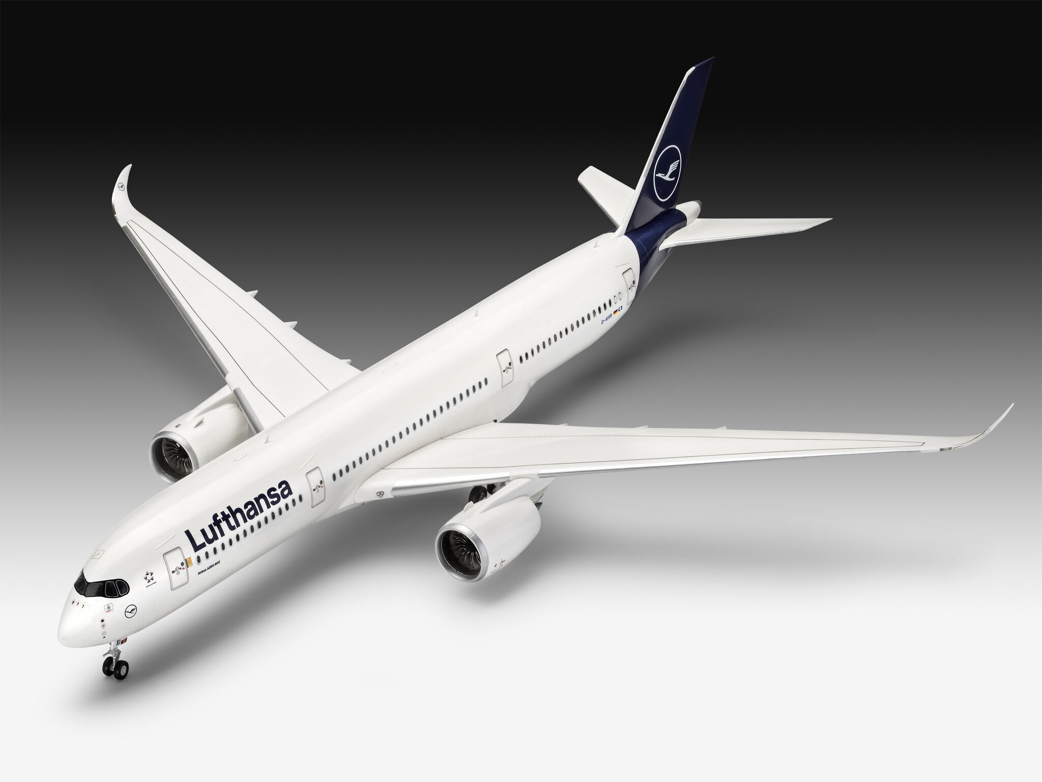 03881RE Самолет Airbus A350-900 Lufthansa New Livery Revell