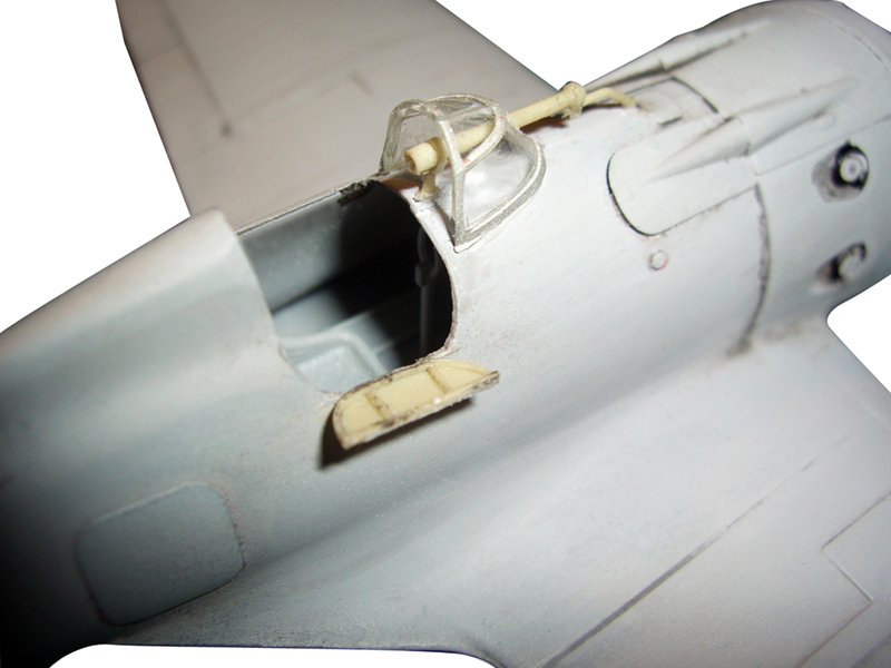 48003 Советский истребитель И-16 ARK model