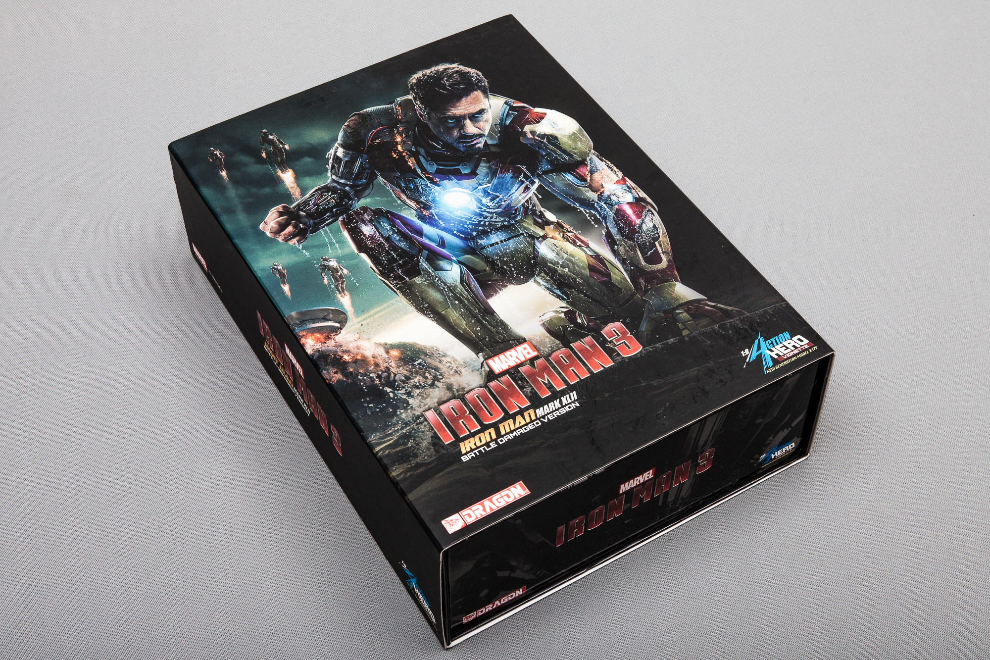 38118Д Железный Человек Mk.42 Battle Damaged (Ahv) Dragon