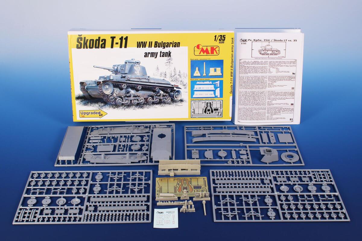T35026 Skoda T-11 Bulgarian Tank Special Hobby