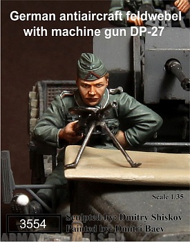 3554SOGA German antiaircraft feldwebel with machine gun DP-27