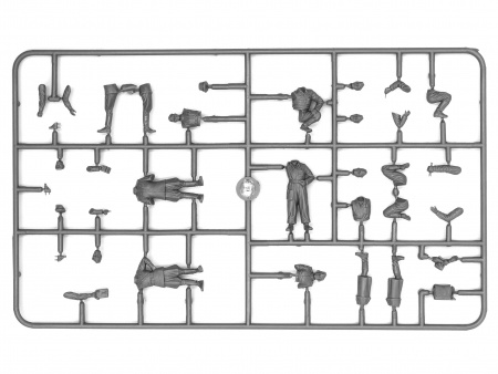 Набор фигурок 48084 Фигуры Пилоты и техники ВВС СССР (1943-1945 г.) ICM