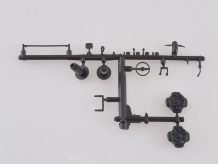 7040AVD Сборная модель МАЗ-6422 с полуприцепом МАЗ-9506-30 AVD Models