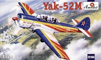 AM72144 Як-52М