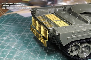 MM3535 Два стола 30 мм 2А42 для установки на модели БМПТ. Изделие комплектуется дополнительными прокладками чехла орудий