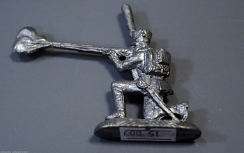 Н-15-007 Русский гренадер стреляющий с колена