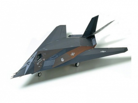 61059T Lockheed F-117A Nighthawk Tamiya