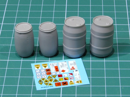 E-039 Plastic Chemical Storage Drums Set#1